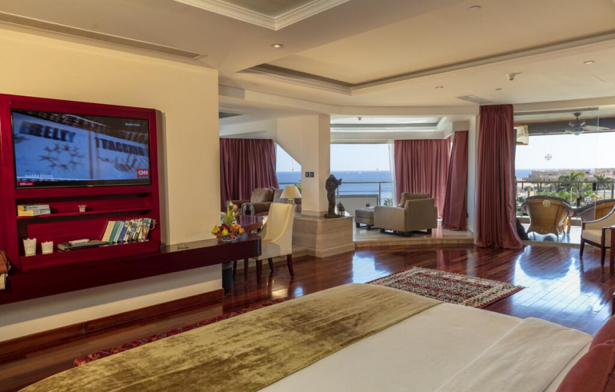 Royal Savoy Suite (Adults Only)